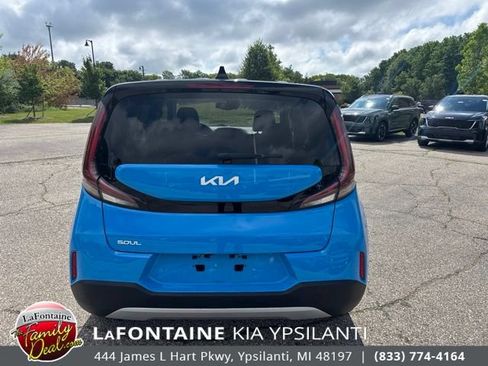 Certified 2023 Kia Soul S FWD image 4