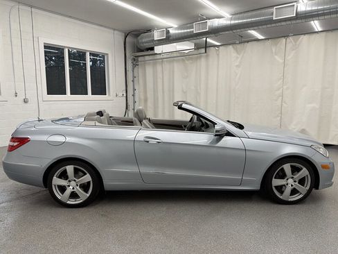 Used 2013 Mercedes-Benz E 350 Cabriolet image 20