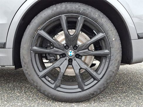 New 2026 BMW X7 xDrive40i w/ M Sport Package image 5