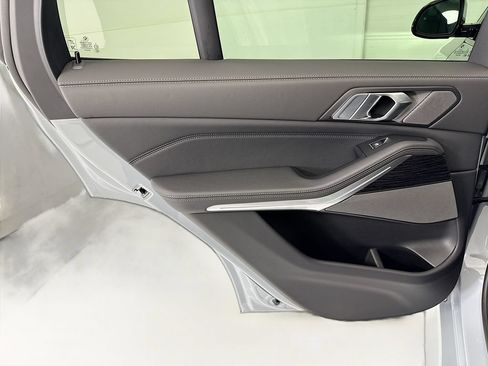 New 2026 BMW X5 xDrive40i AWD/4WD image 25