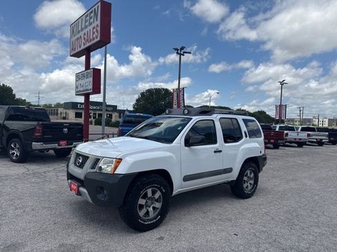 Used 2012 Nissan Xterra PRO-4X w/ Pro-4x Leather Pkg AWD/4WD image 3