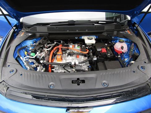 Used 2024 Chevrolet Equinox EV LT image 39