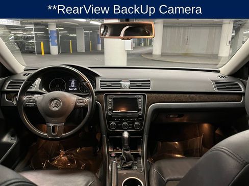 Used 2015 Volkswagen Passat TDI SEL Premium image 7