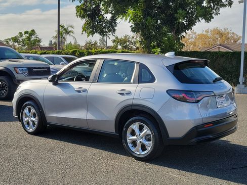 Used 2024 Honda HR-V LX image 28