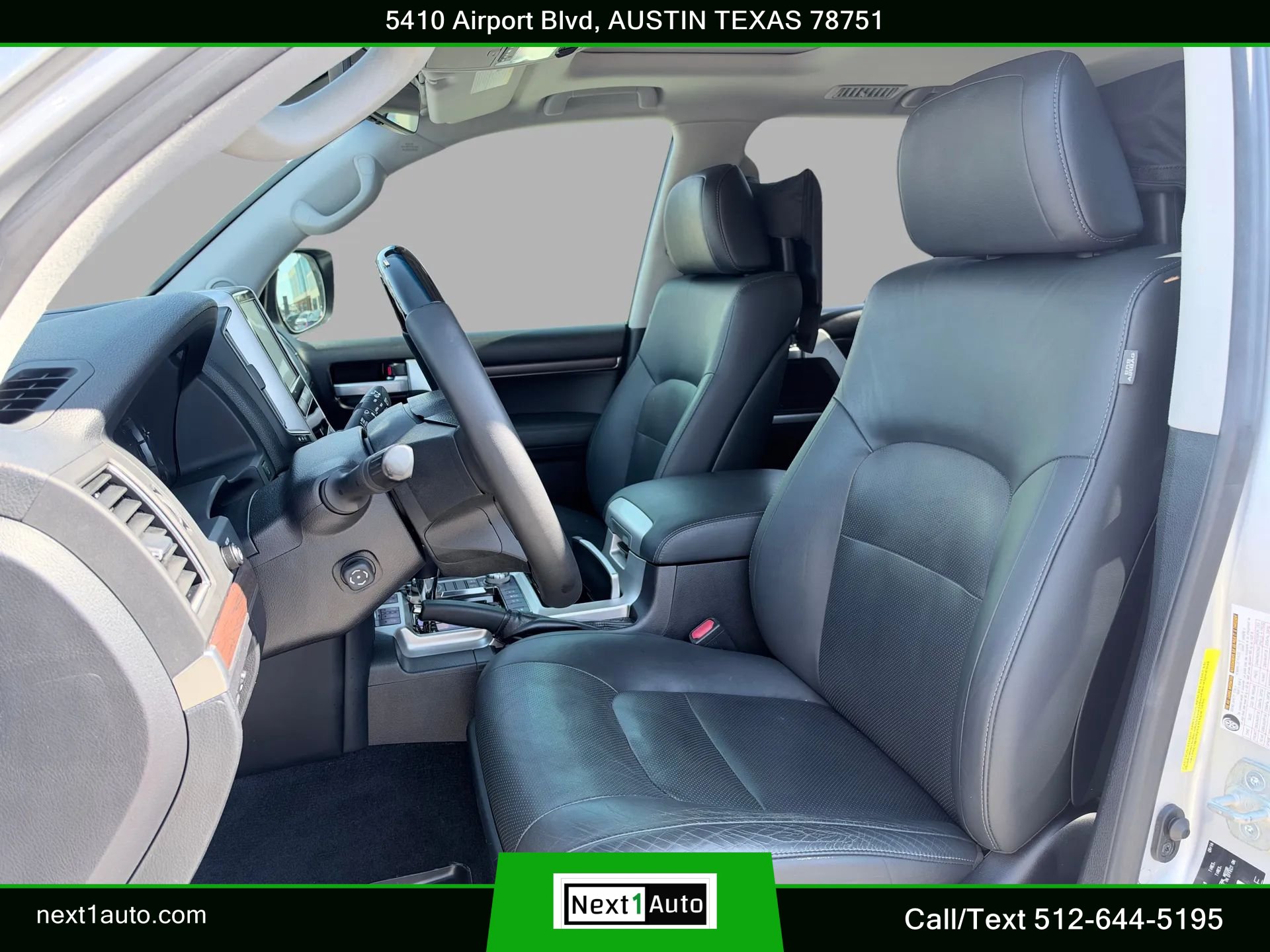 Used 2017 Toyota Land Cruiser AWD/4WD image 19