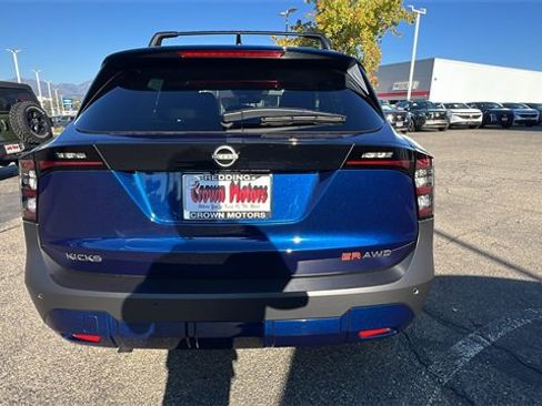 New 2026 Nissan Kicks SR w/ Cold Weather Package image 5
