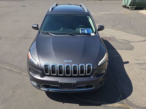 Used 2016 Jeep Cherokee Limited AWD/4WD image 9