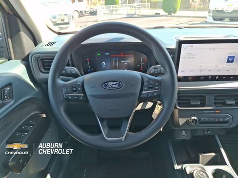 Used 2025 Ford Maverick XL FWD image 10