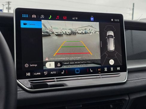 New 2026 Volkswagen Tiguan SE image 29