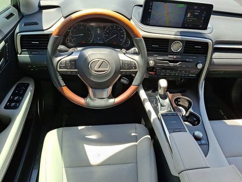 Used 2022 Lexus RX 350 FWD w/ Premium Package image 11