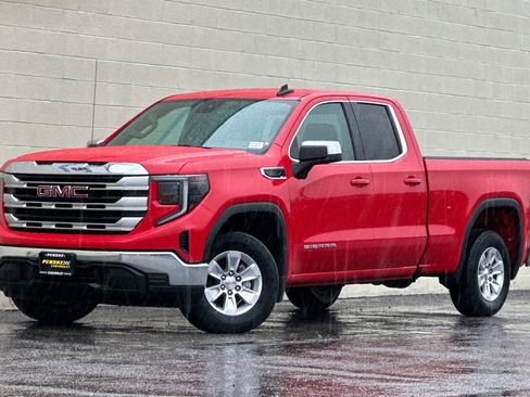 Certified 2022 GMC Sierra 1500 SLE image 8