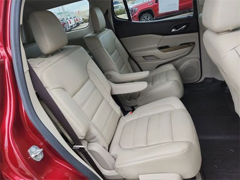 Certified 2018 GMC Acadia Denali w/ Technology Package image 27