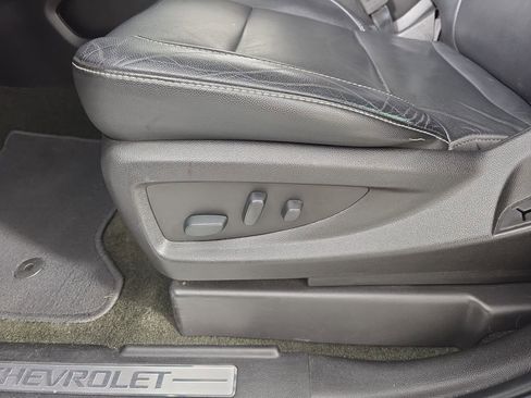 Used 2018 Chevrolet Tahoe LT AWD/4WD image 19