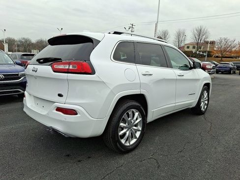 Certified 2018 Jeep Cherokee Overland image 7