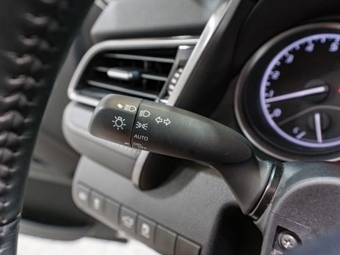 Used 2024 Toyota Camry SE image 26