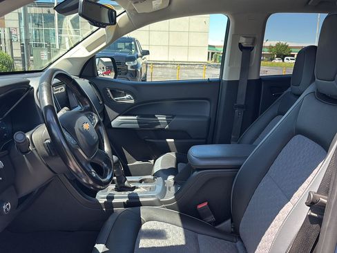 Used 2020 Chevrolet Colorado Z71 AWD/4WD image 31