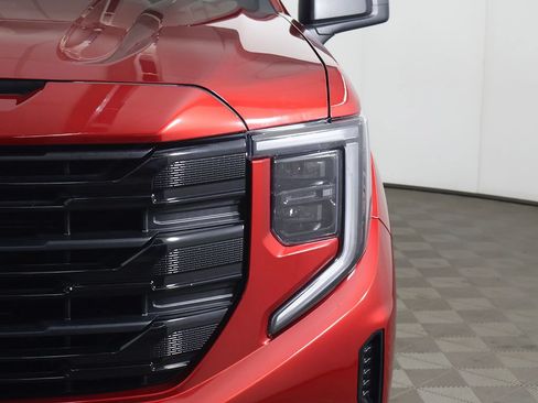 Used 2024 GMC Sierra 1500 Elevation AWD/4WD image 14