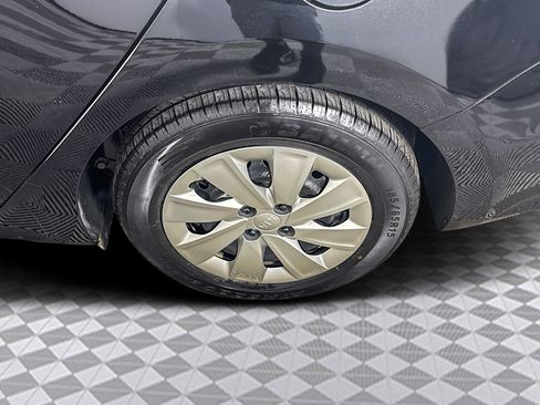 Used 2018 Kia Rio LX image 35