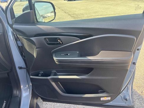 Used 2023 Honda Passport Elite image 35