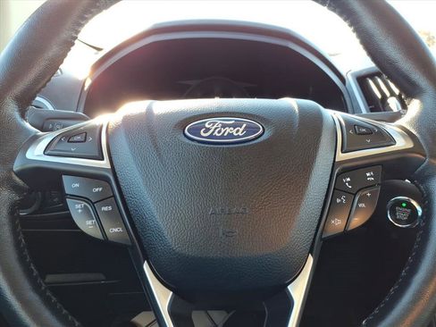 Certified 2022 Ford Edge SEL w/ Convenience Package image 20