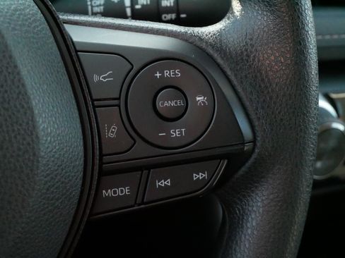 Certified 2025 Toyota RAV4 XLE image 25