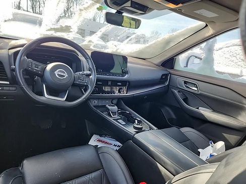 Certified 2023 Nissan Rogue Platinum image 7