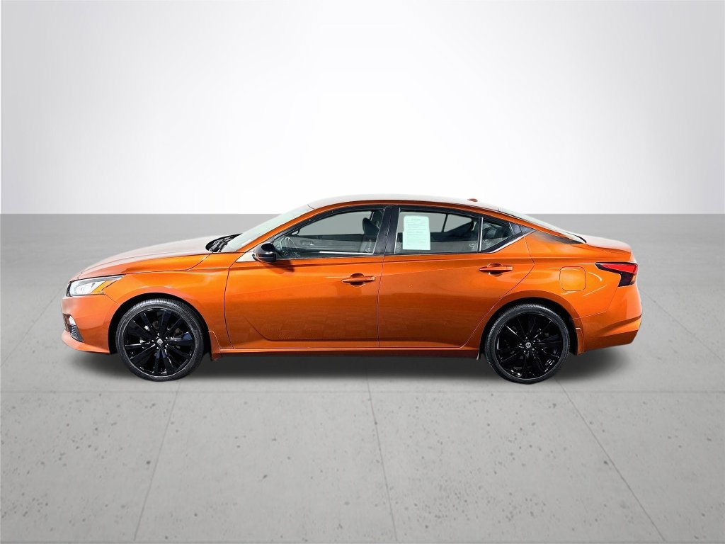 Used 2022 Nissan Altima 2.5 SR FWD image 9