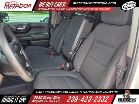 Used 2020 Chevrolet Silverado 1500 Custom w/ Custom Value Package RWD image 12