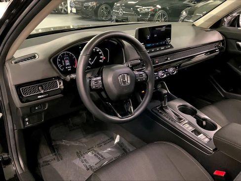 Used 2024 Honda Civic EX image 17