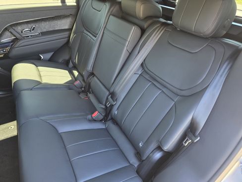 New 2026 Land Rover Range Rover Sport Dynamic SE AWD/4WD image 14