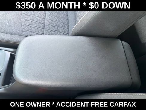 Used 2024 Chevrolet Equinox LT w/ LPO, Floor Liner Package AWD/4WD image 28