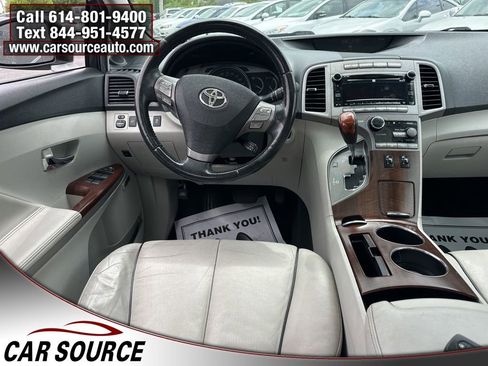 Used 2010 Toyota Venza FWD image 15