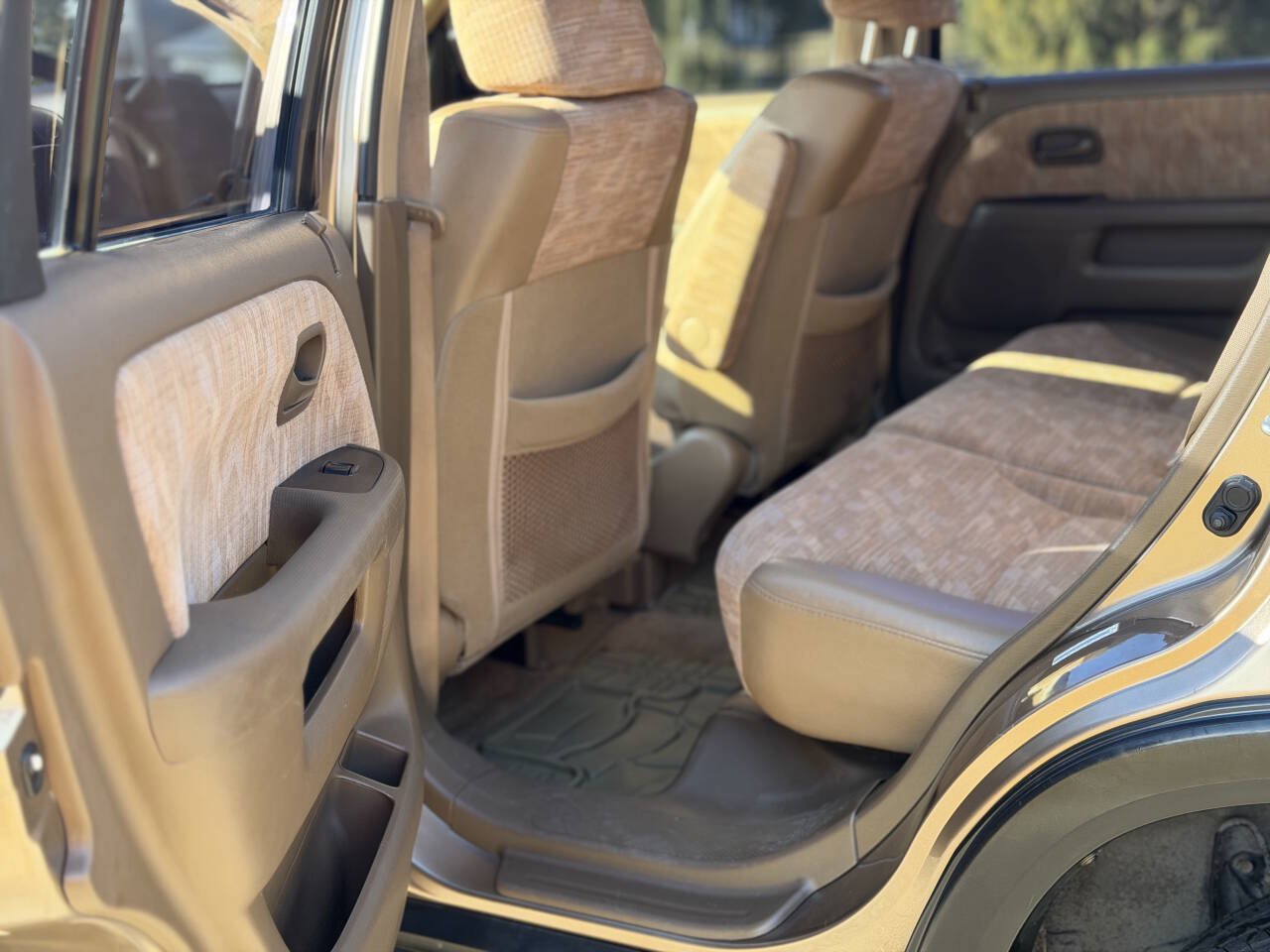 Used 2003 Honda CR-V LX image 30