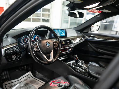 Used 2018 BMW 530e w/ Premium Package 2 image 13