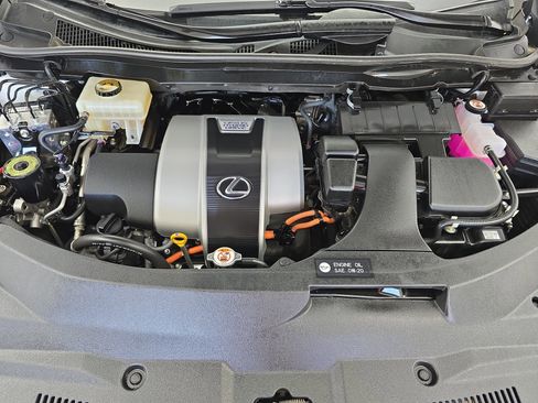 Used 2022 Lexus RX 450hL AWD w/ Premium Package image 32