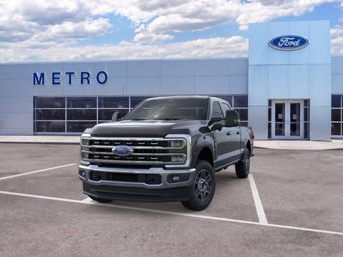 New 2026 Ford F250 Lariat AWD/4WD image 3