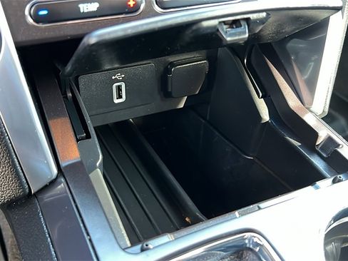 Certified 2017 Ford Explorer Sport w/ Equipment Group 401A image 15