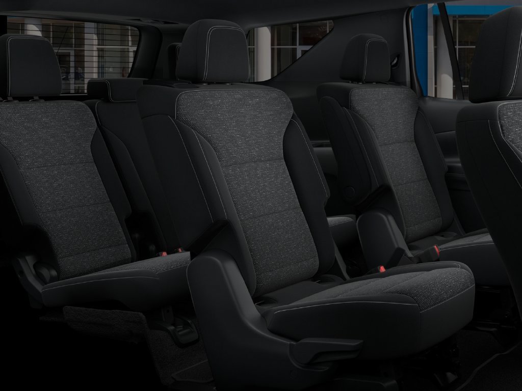 New 2027 Chevrolet Traverse LT w/ Driver Confidence Package FWD image 14