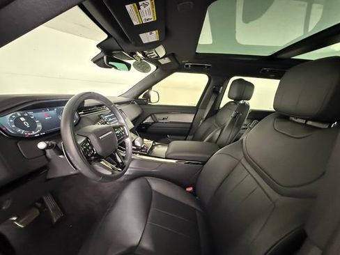 Used 2025 Land Rover Range Rover Sport Dynamic SE AWD/4WD image 12