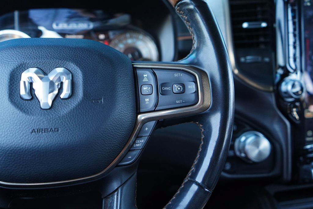 Used 2022 RAM 1500 Limited AWD/4WD image 35