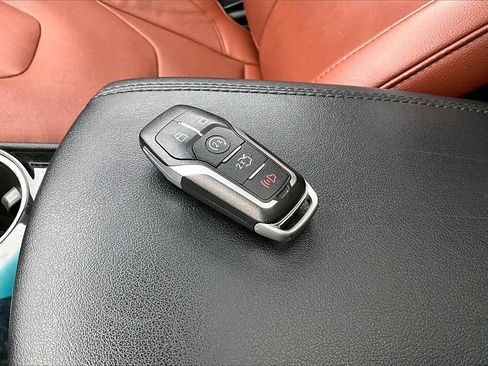 Used 2015 Ford Edge Titanium w/ Equipment Group 301A image 11