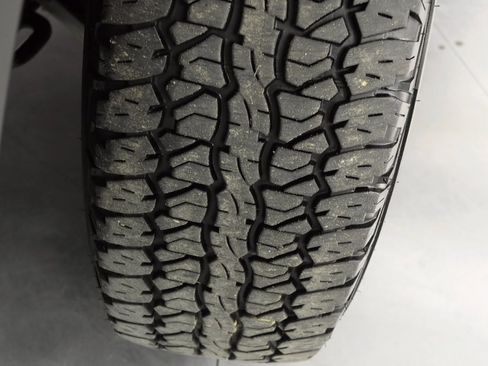 Certified 2021 Jeep Cherokee Trailhawk image 36