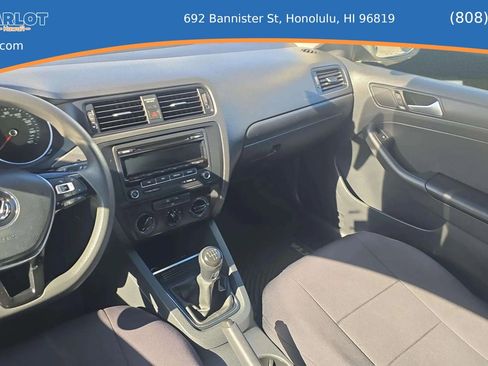 Used 2015 Volkswagen Jetta S FWD image 10