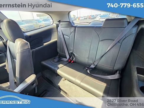 Used 2017 Buick Enclave Premium AWD/4WD image 26