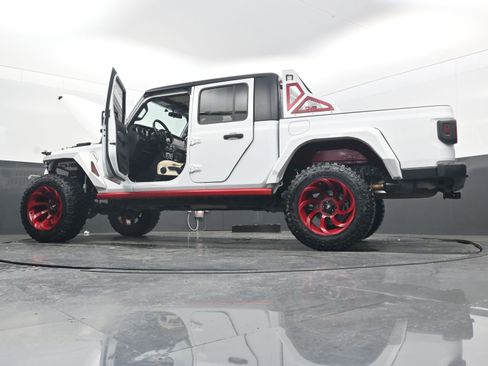 Used 2020 Jeep Gladiator Sport w/ Quick Order Package 24S AWD/4WD image 39