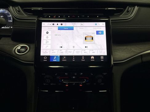 Used 2023 Jeep Grand Cherokee L Limited w/ Luxury Tech Group II image 37