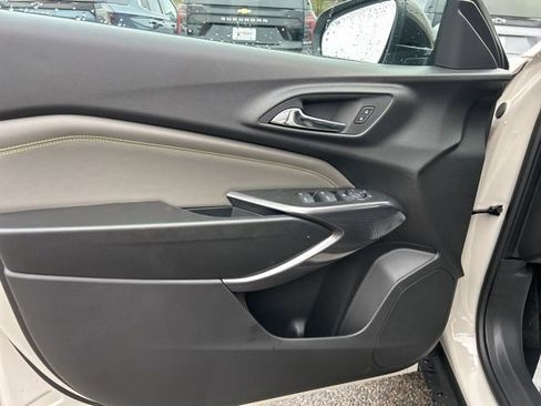 New 2026 Chevrolet Trax ACTIV w/ Driver Confidence Package image 11