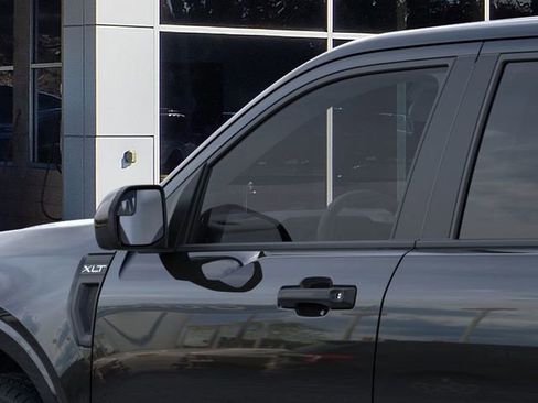 New 2025 Ford Maverick XLT w/ XLT Luxury Package image 25