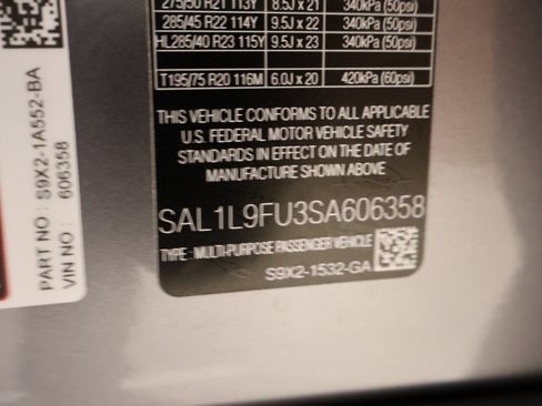 New 2025 Land Rover Range Rover Sport Dynamic SE image 35