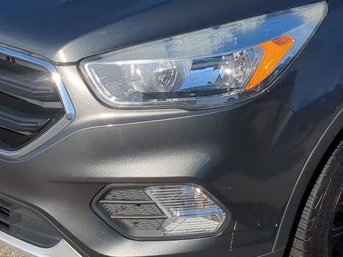Used 2019 Ford Escape SE AWD/4WD image 14